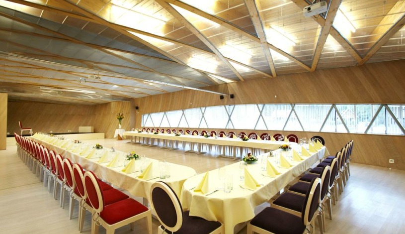 Hotel EROPLÁN**** Superior Rožnov pod Radhoštěm